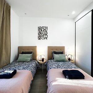 Habitación con 2 Camas Individuales